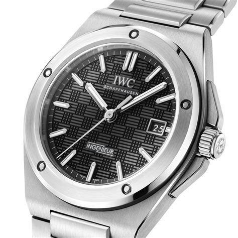 iwc iw328901|iwc ingenieur automatic 40 dial.